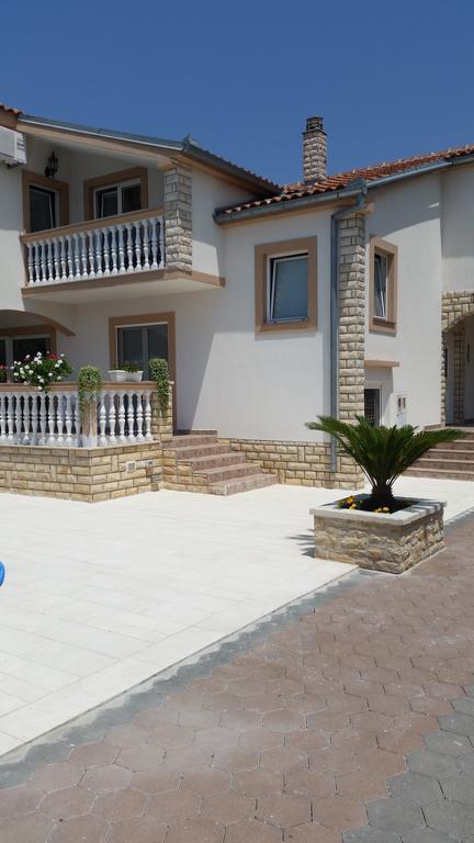 Apartment Antonio بيوغْغاد نا موغو المظهر الخارجي الصورة